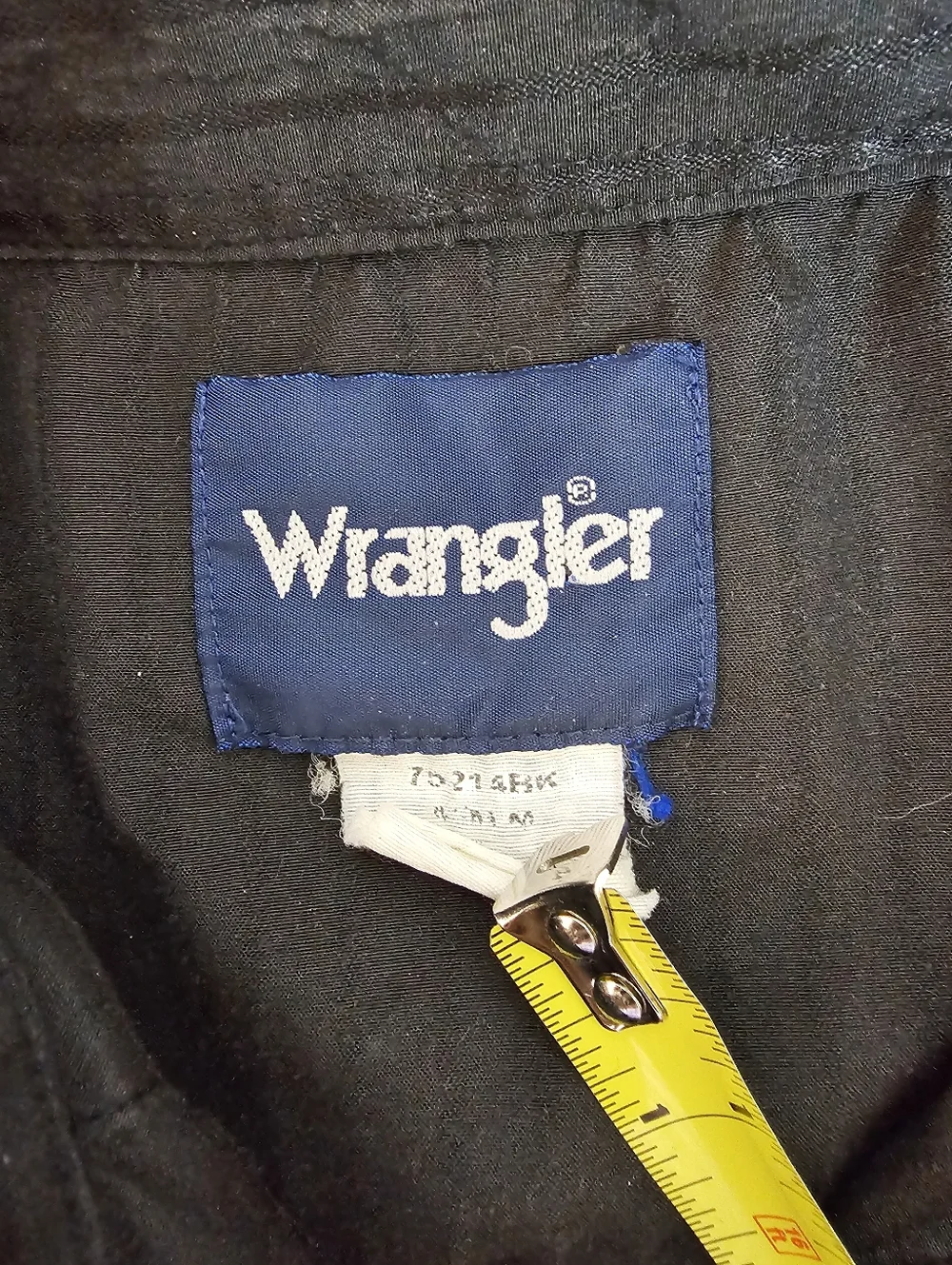 Wrangler Men's Medium Black Dobby Stripe Western Pearl Snap Long Sleeve Shirt